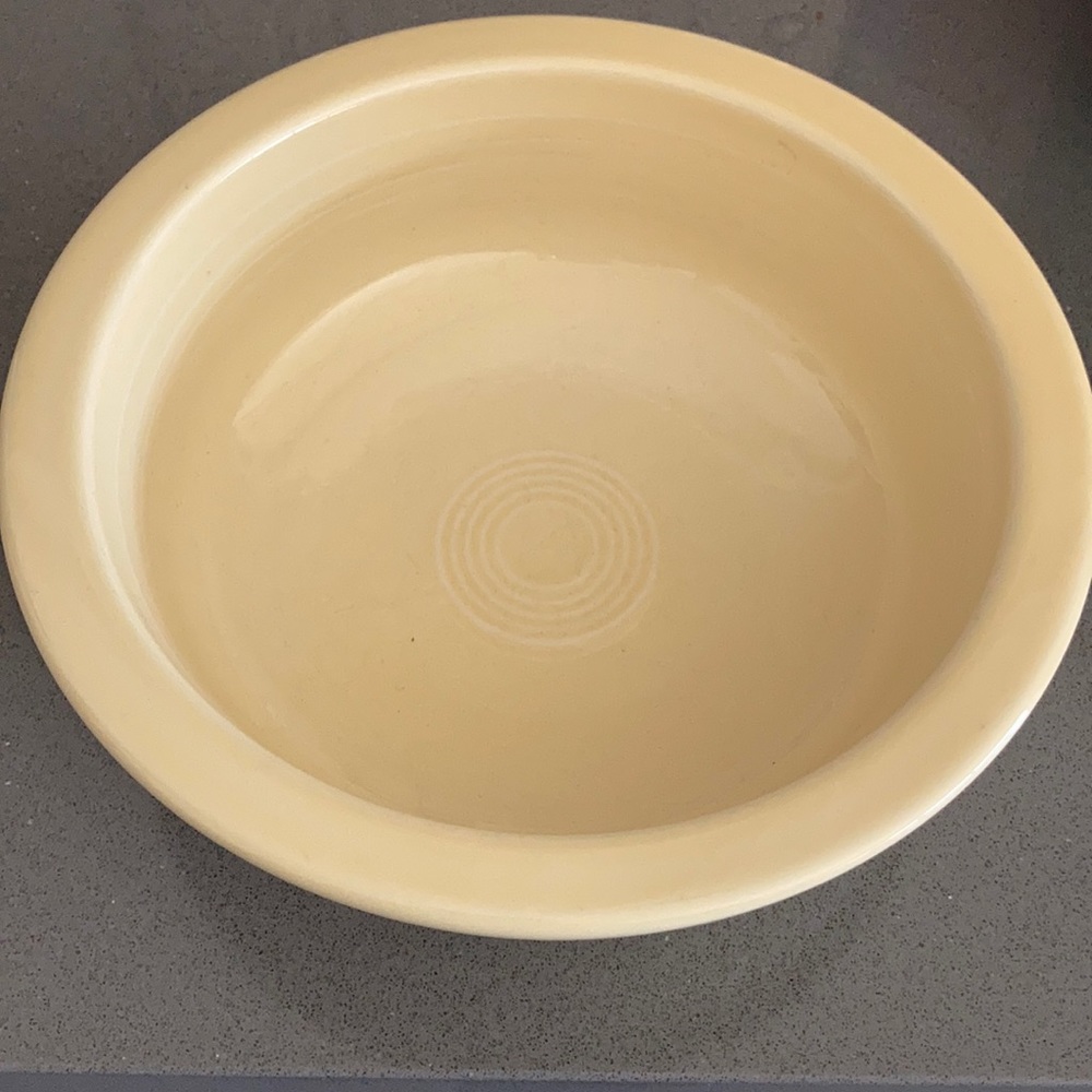 VINTAGE FIESTA RETIRED YELLOW NAPPY BOWL